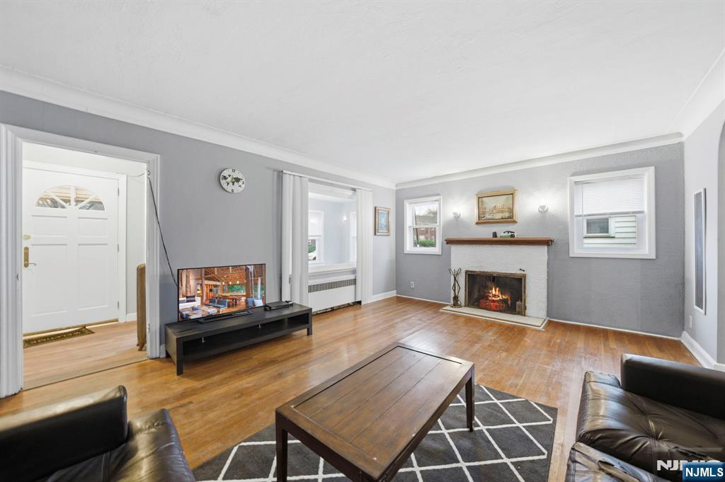 294 Park Avenue - Photo 2