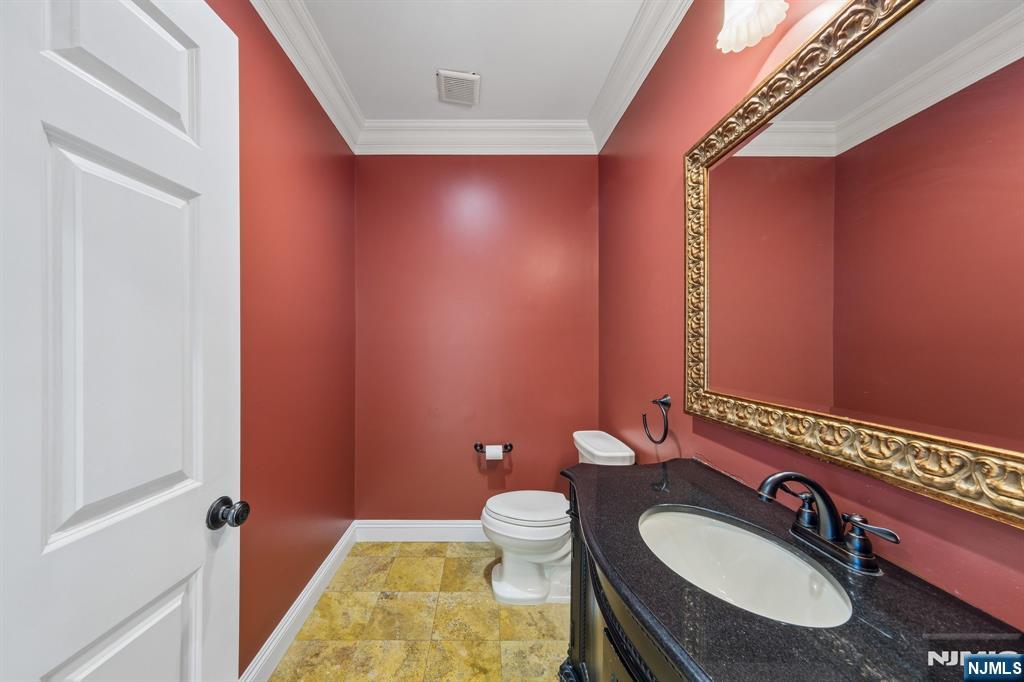 14 O Shaughnessy Lane, Closter, NJ, 07624