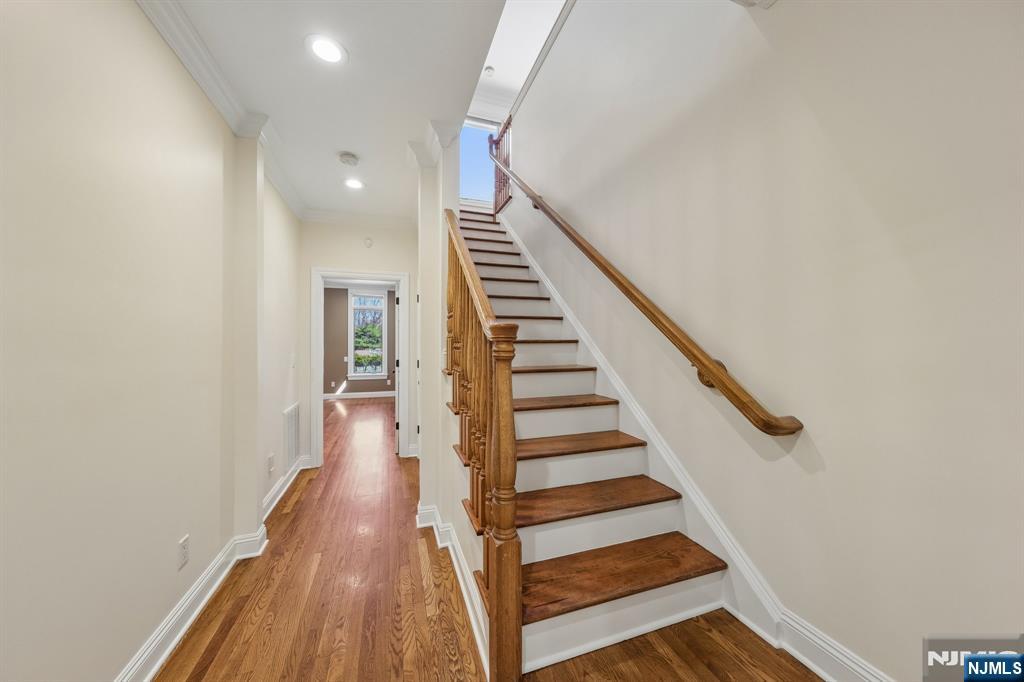 14 O Shaughnessy Lane, Closter, NJ, 07624