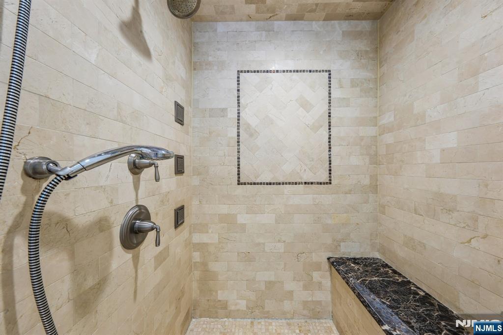 14 O Shaughnessy Lane, Closter, NJ, 07624