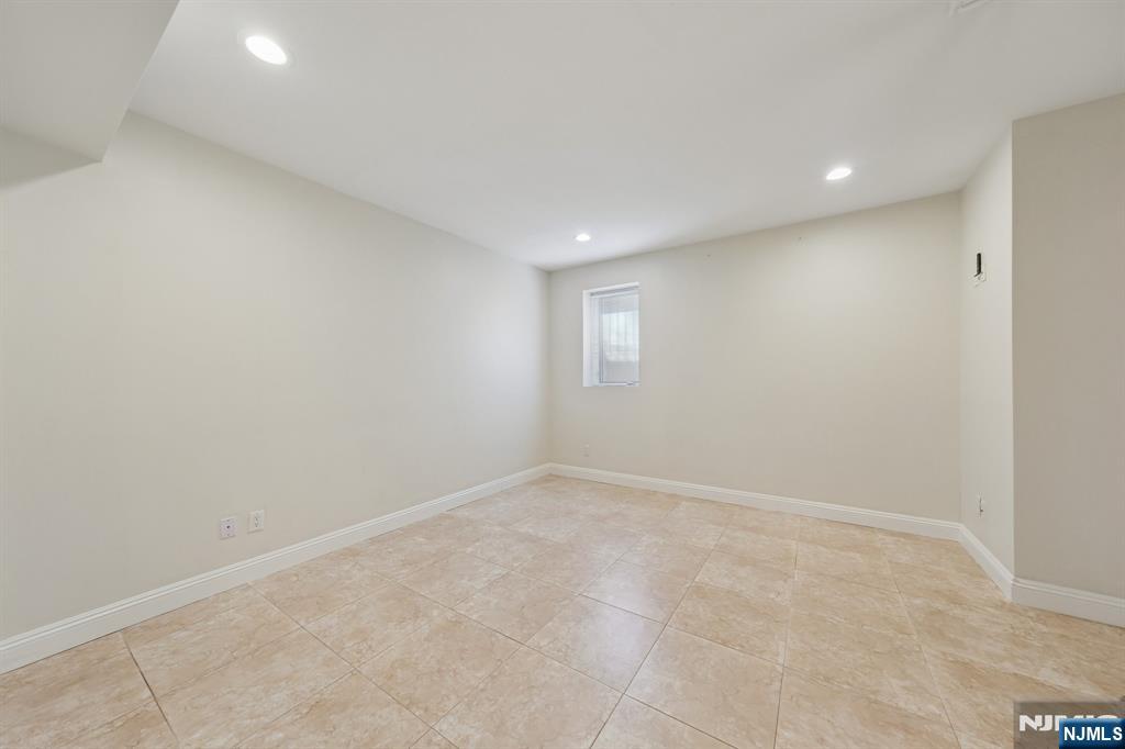 14 O Shaughnessy Lane, Closter, NJ, 07624