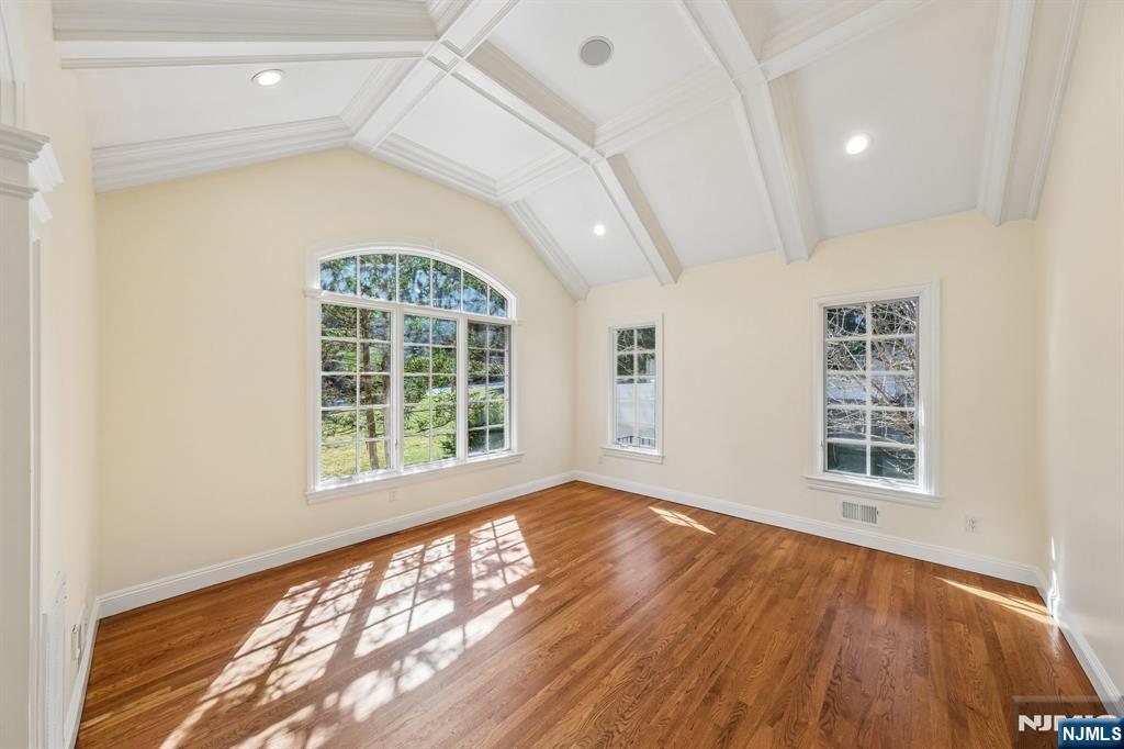 14 O Shaughnessy Lane, Closter, NJ, 07624