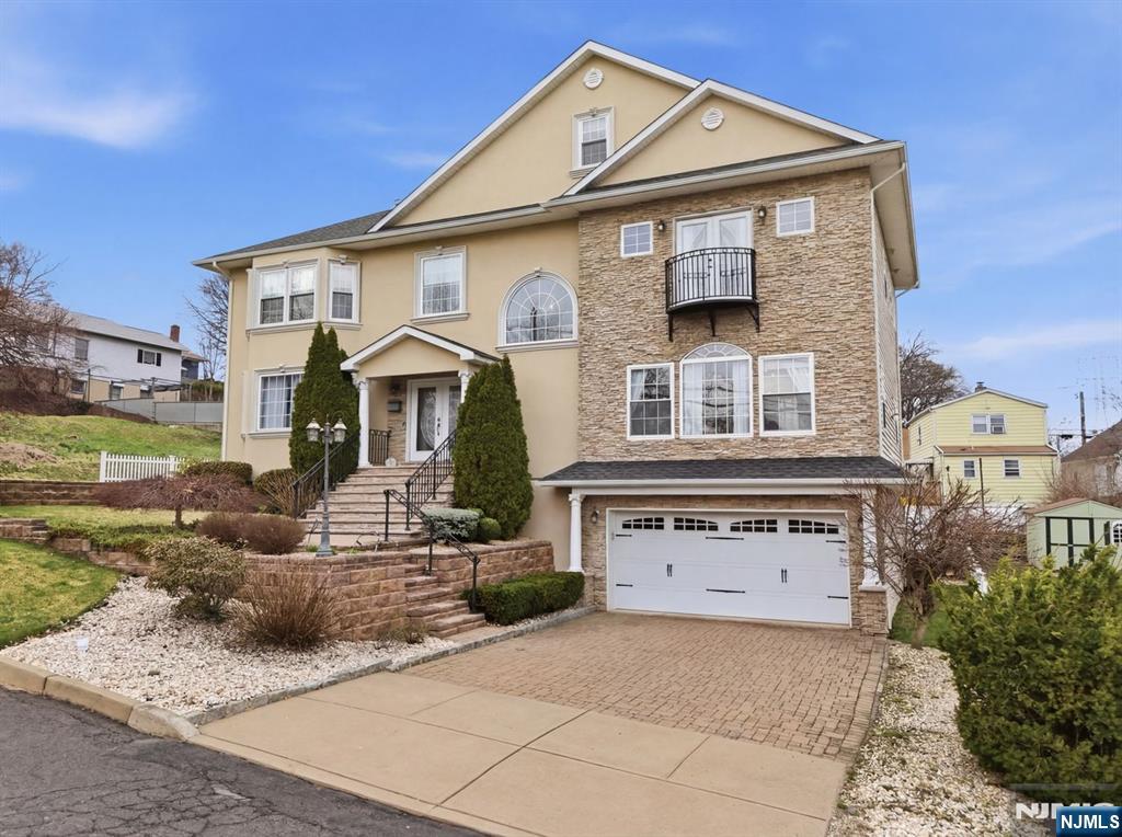 1 Schindler, Monroe, NJ, 08831