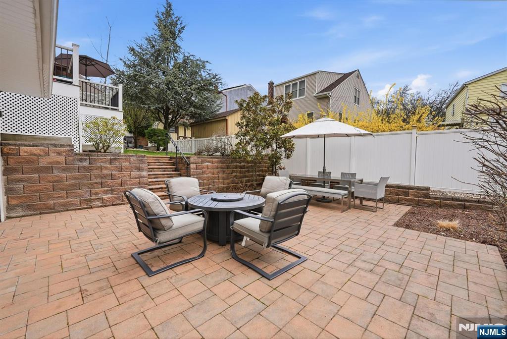 138 Spatz Avenue