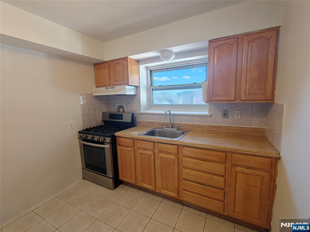 2430 8th Street 6D - Photo 3