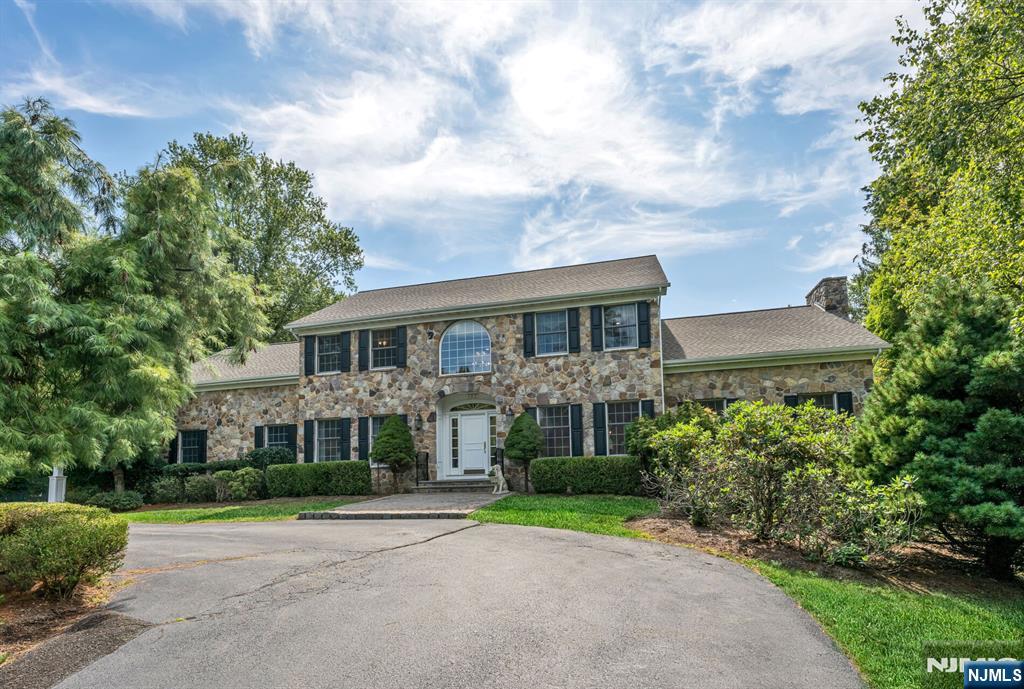 193 Pulis Avenue, Franklin Lakes, NJ, 07417