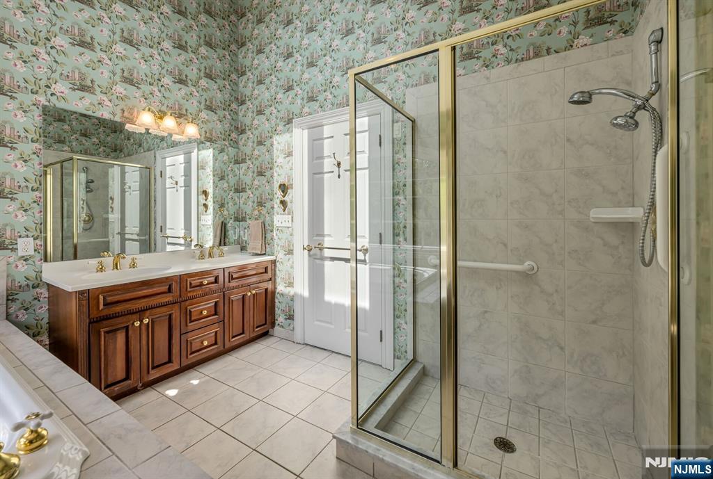 193 Pulis Avenue, Franklin Lakes, NJ, 07417