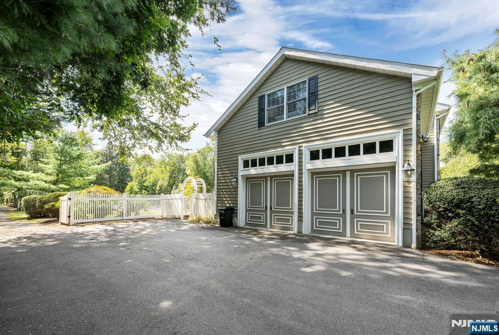 193 Pulis Avenue, Franklin Lakes, NJ, 07417