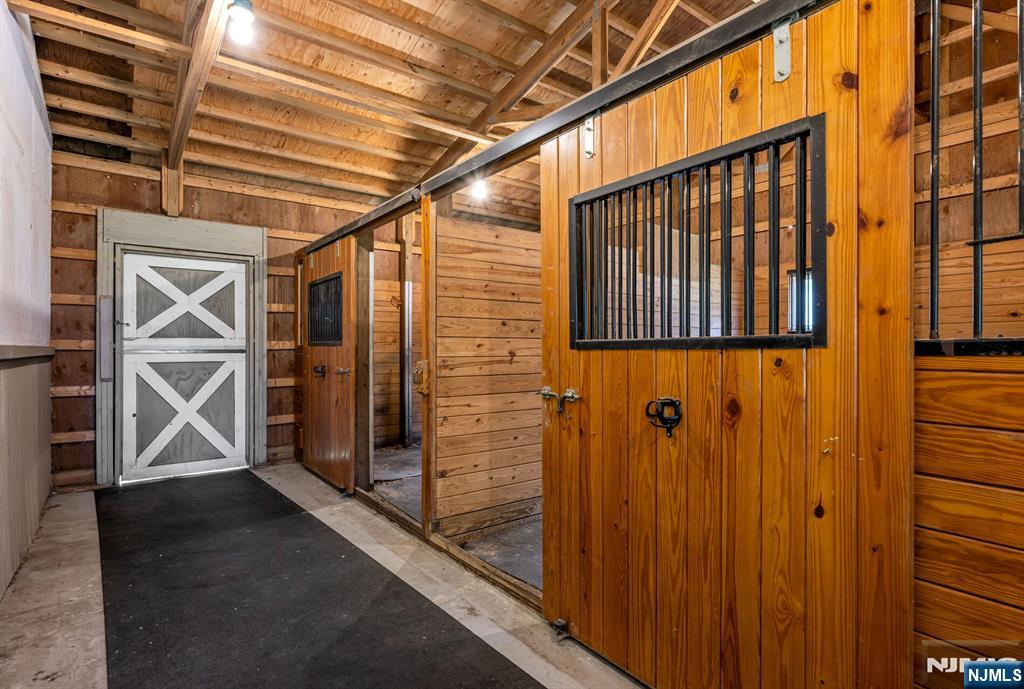 193 Pulis Avenue, Franklin Lakes, NJ, 07417