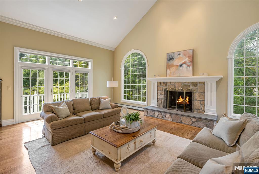 193 Pulis Avenue, Franklin Lakes, NJ, 07417