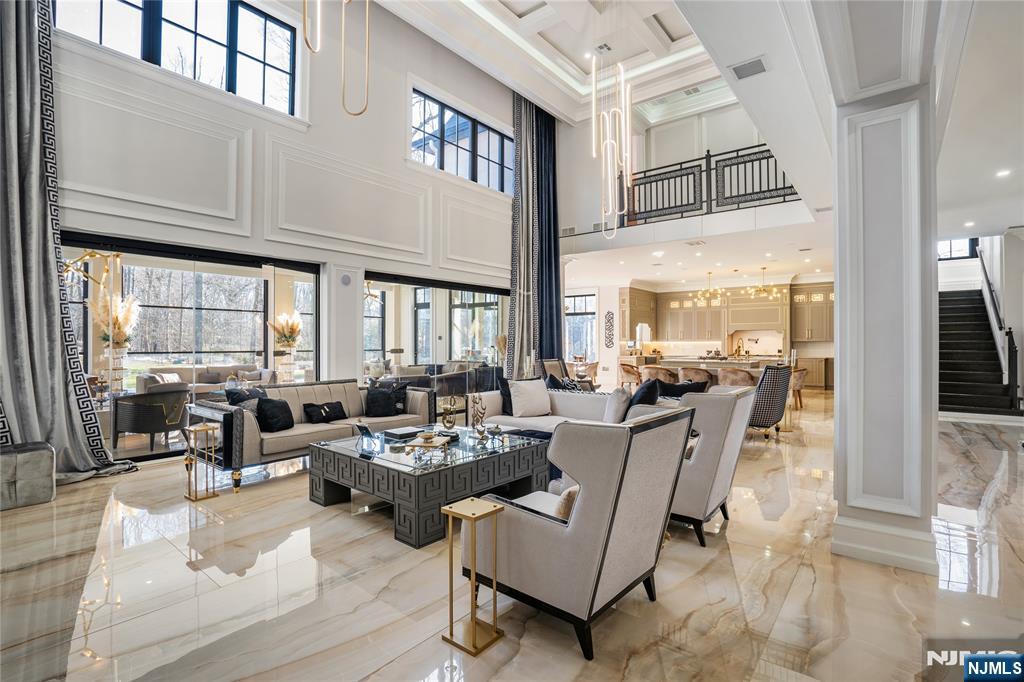 Breathtaking 2 Story Great Room