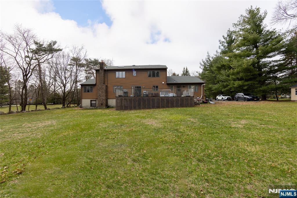81 Crescent Avenue