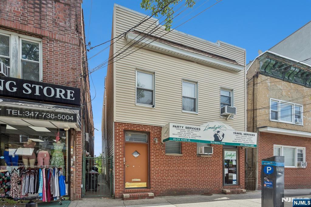 45-09 104th - Photo 3