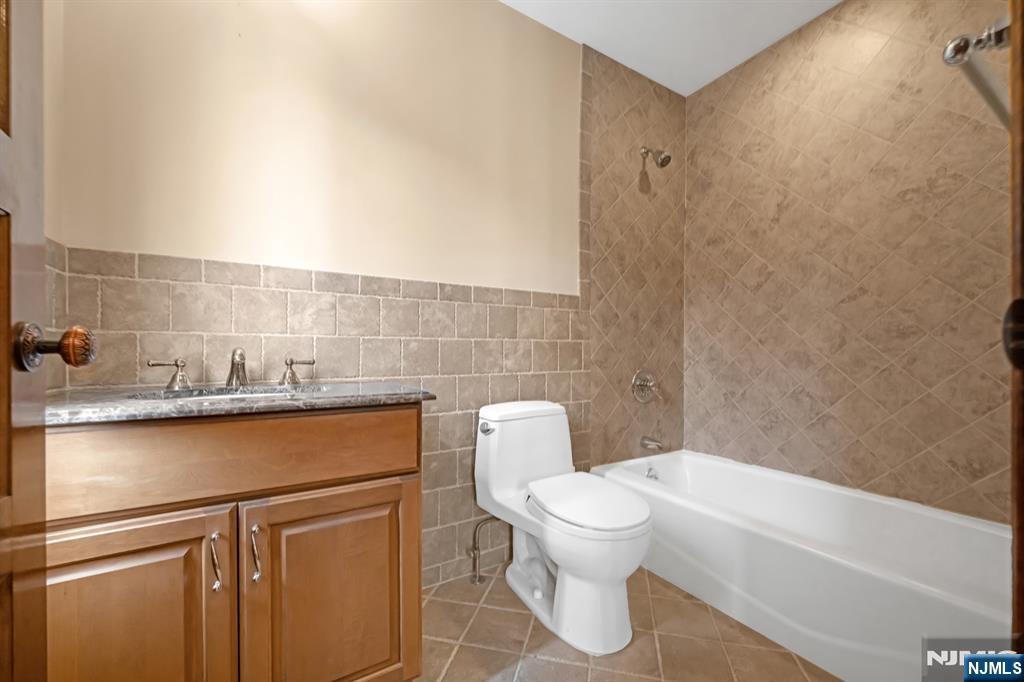 10 Fox Terrace — photo 38