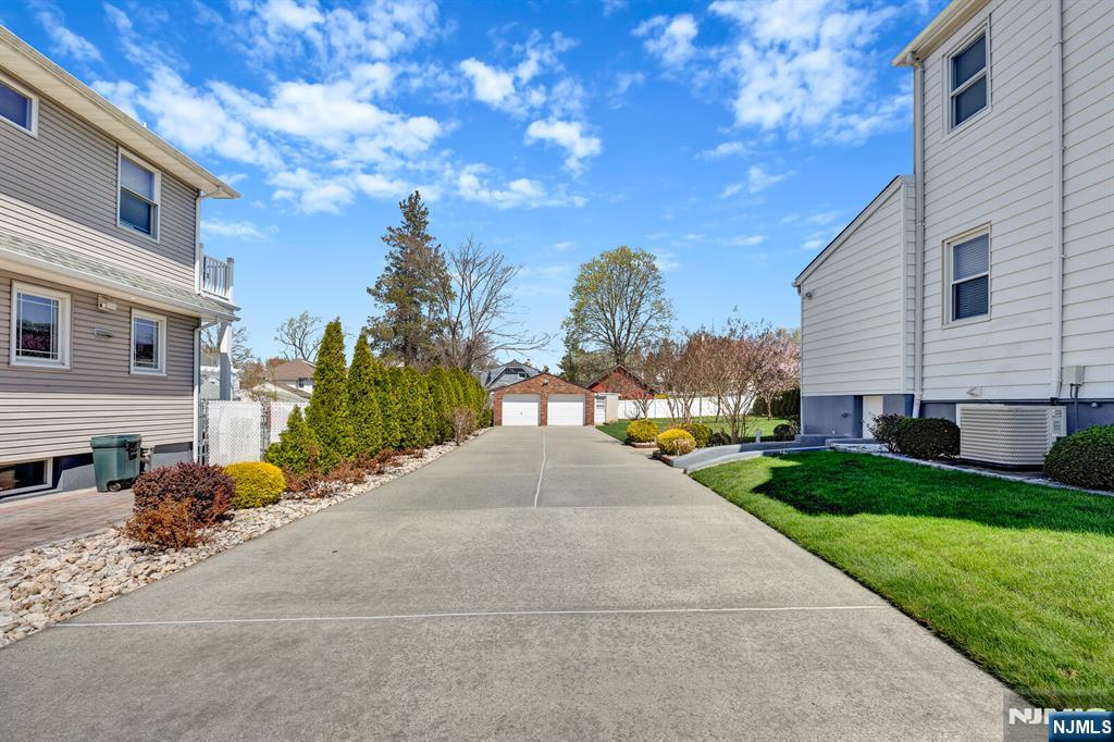 248 Donaldson Avenue - Photo 4