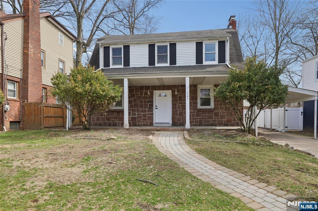 1087 Lambert Road