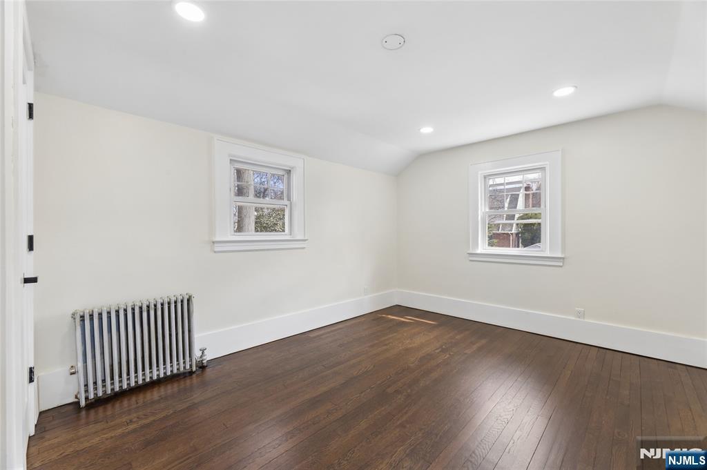 1087 Lambert Road, Teaneck, NJ 07666 Listing Photo  26