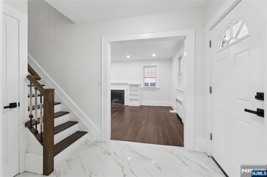 1087 Lambert Road, Teaneck, NJ 07666 Listing Photo  3