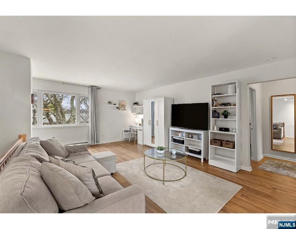 2000 Linwood Avenue UNIT 14D, Fort Lee, NJ, 07024