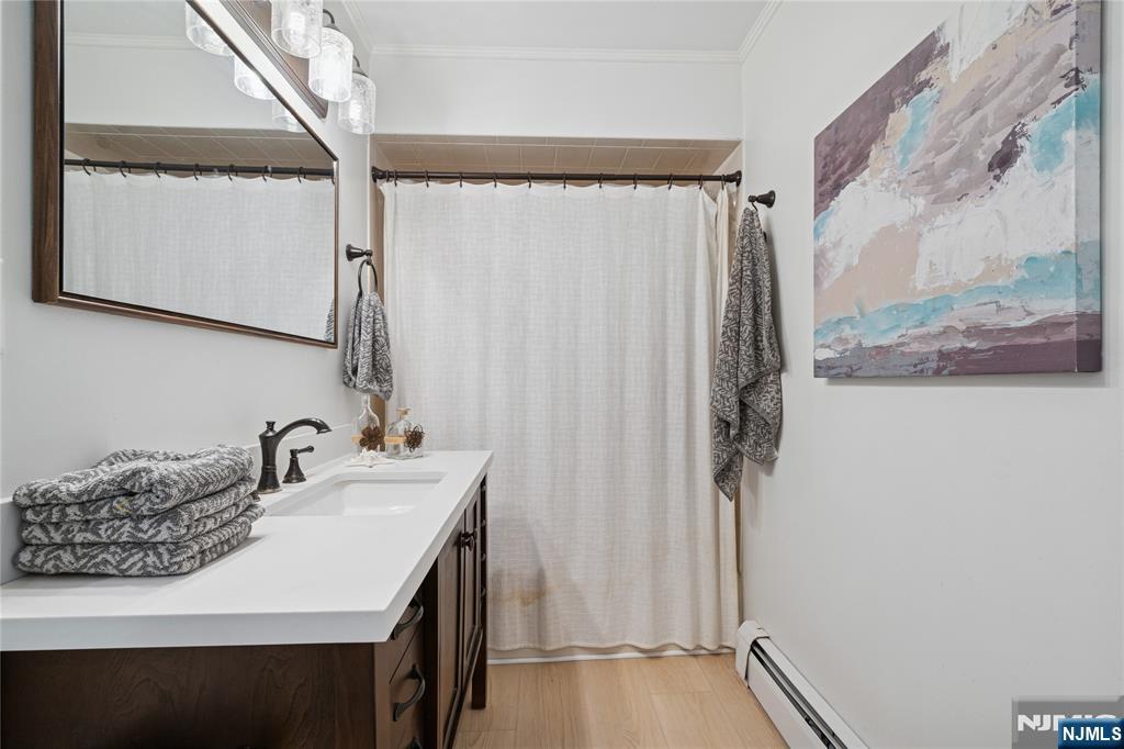 Full Bathroom with Tub, Main Floor