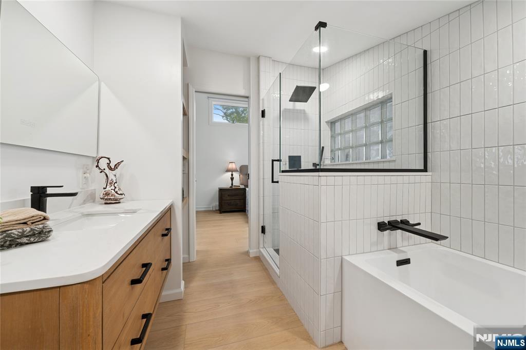 Primary Bathroom - 2nd Floor