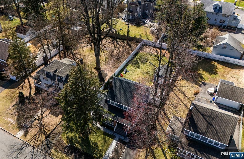 246 Stirling Avenue - Photo 4