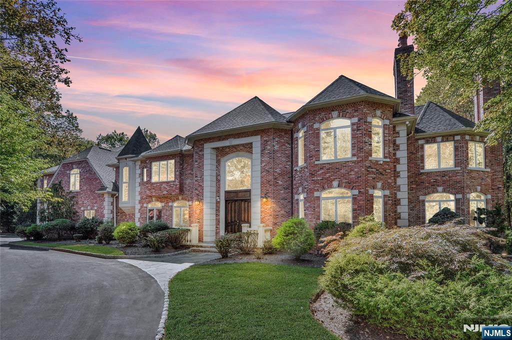 28 Ellens Way, Alpine, NJ, 07620