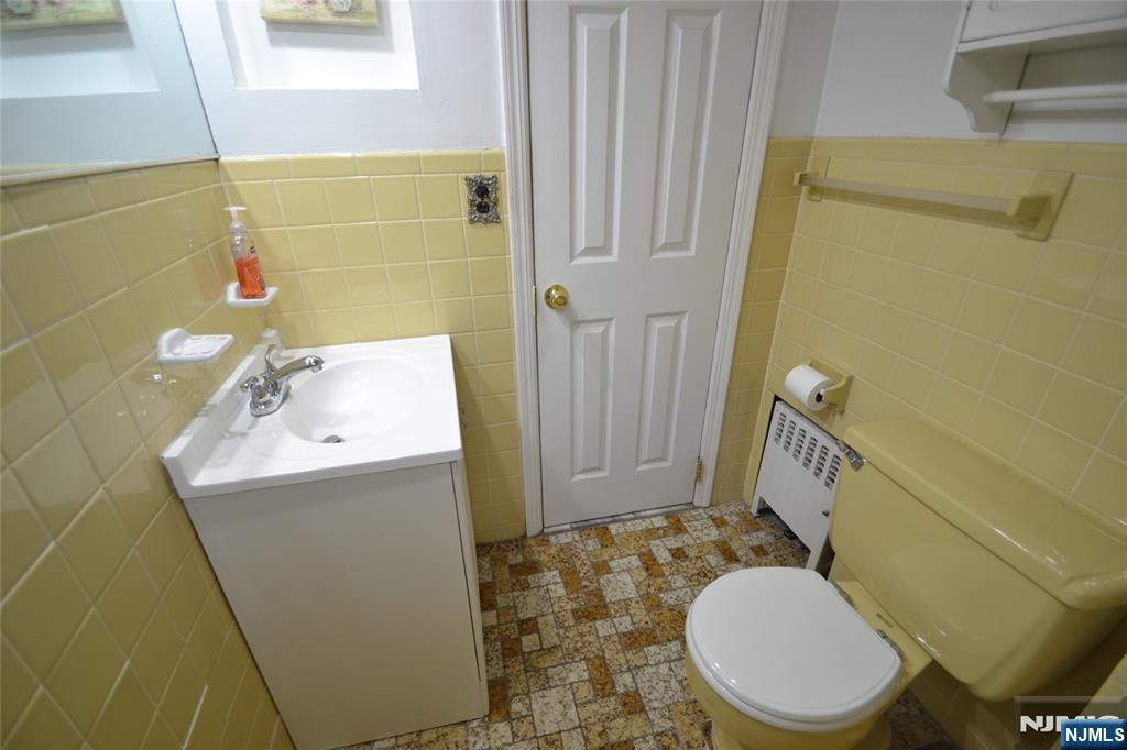 8 Witherspoon Street, Nutley, NJ, 07110