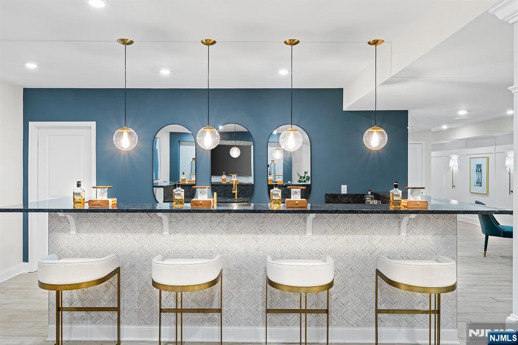 3 Woodmont Circle, River Vale, NJ, 07675