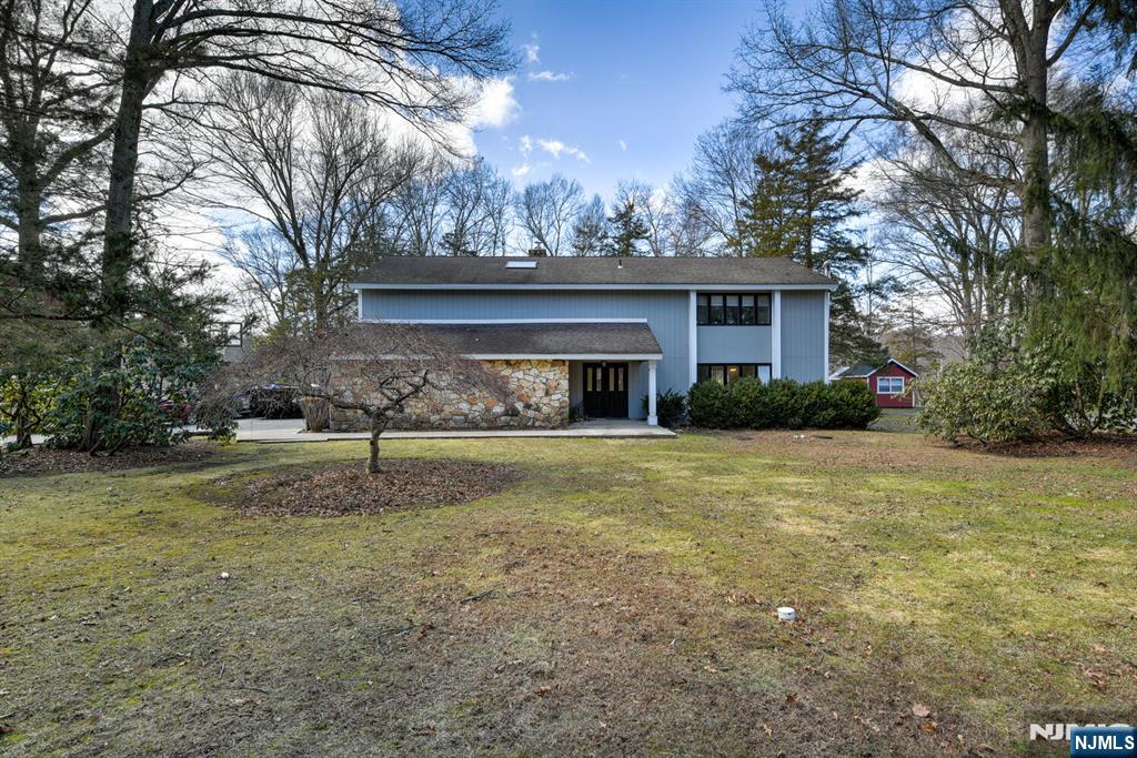 45 Birchwood Lane — photo 2
