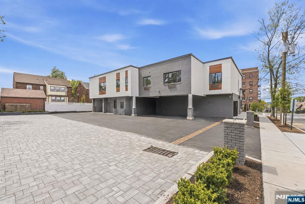 850 Broad Avenue 3 - Photo 3