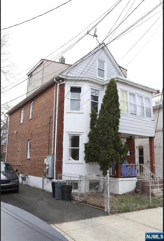 16 Krueger Place - Photo 3