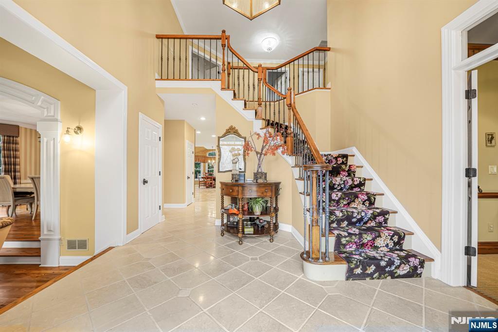 47 Abbott Road - Photo 2