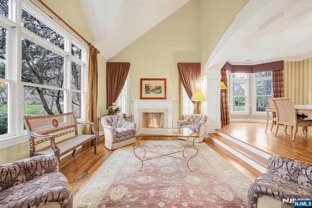 47 Abbott Road - Photo 4