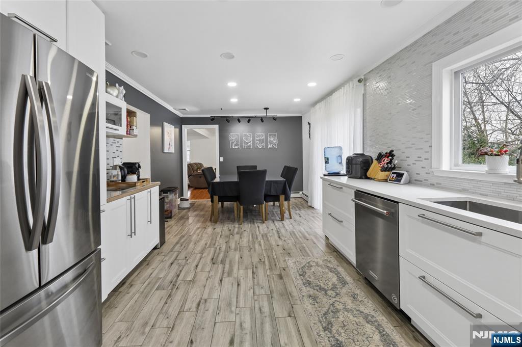 52 Hillside UNIT B, Tenafly, NJ, 07670