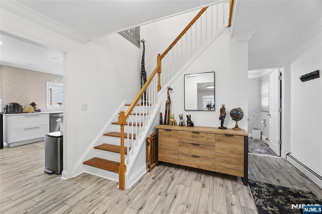 52 Hillside UNIT B, Tenafly, NJ, 07670