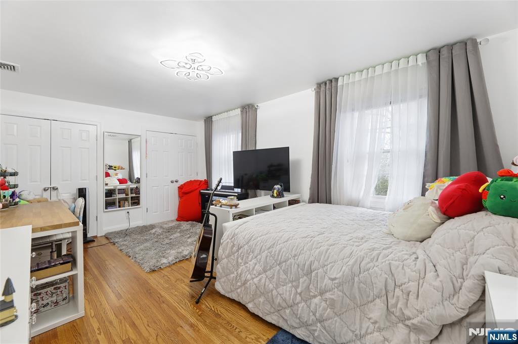 52 Hillside UNIT B, Tenafly, NJ, 07670