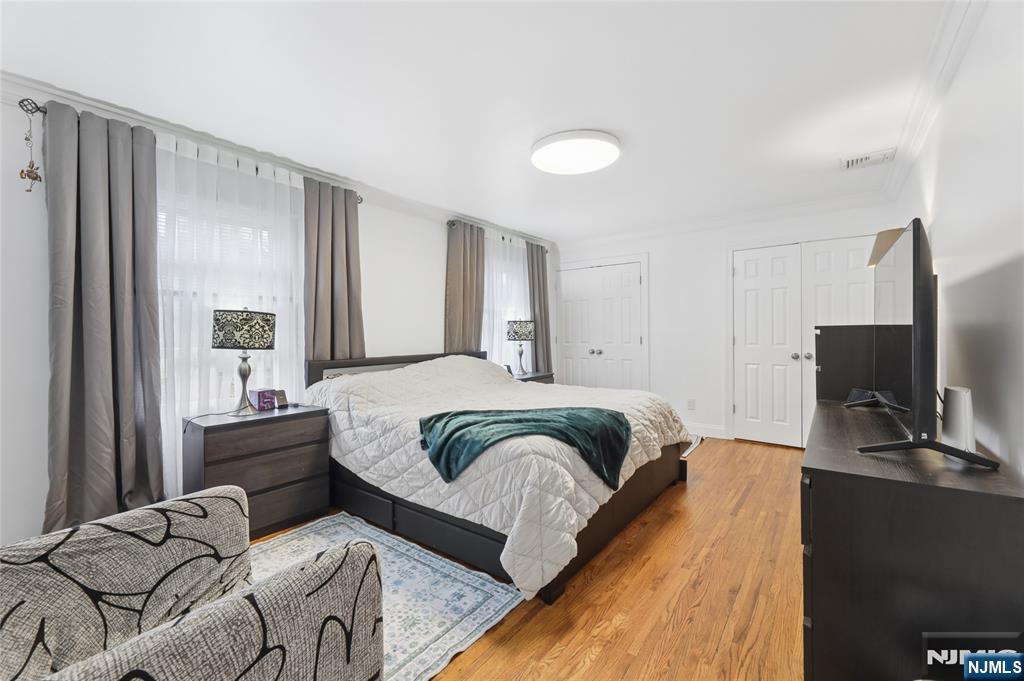 52 Hillside UNIT B, Tenafly, NJ, 07670