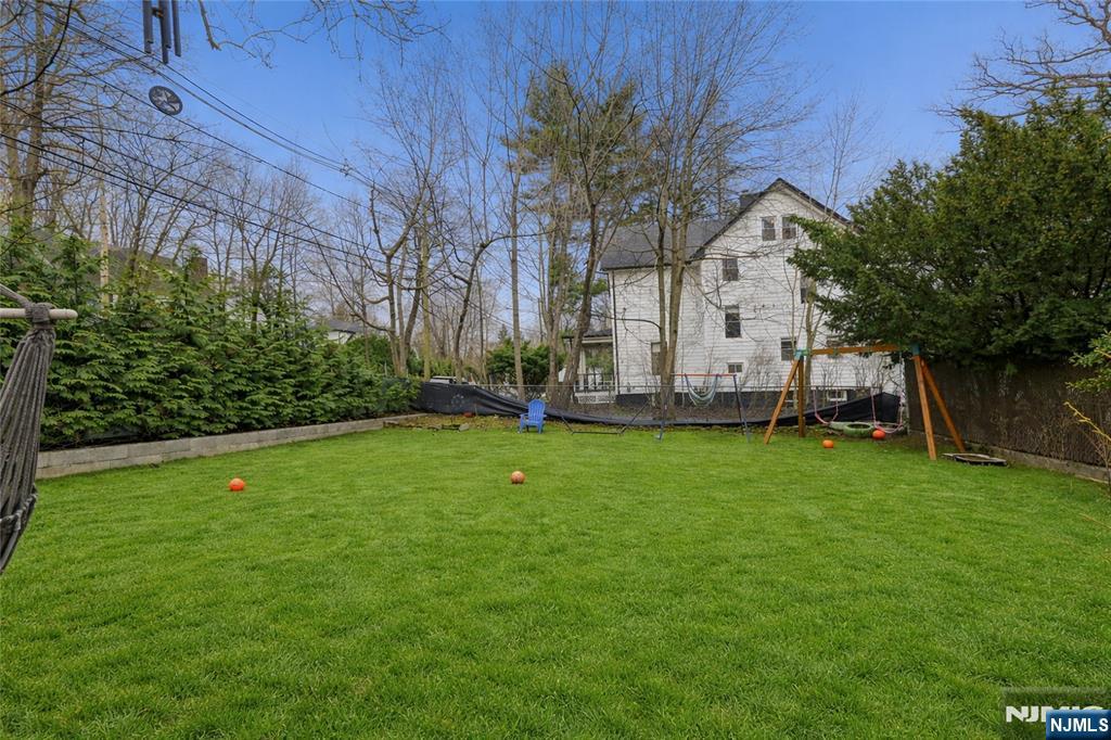 52 Hillside UNIT B, Tenafly, NJ, 07670