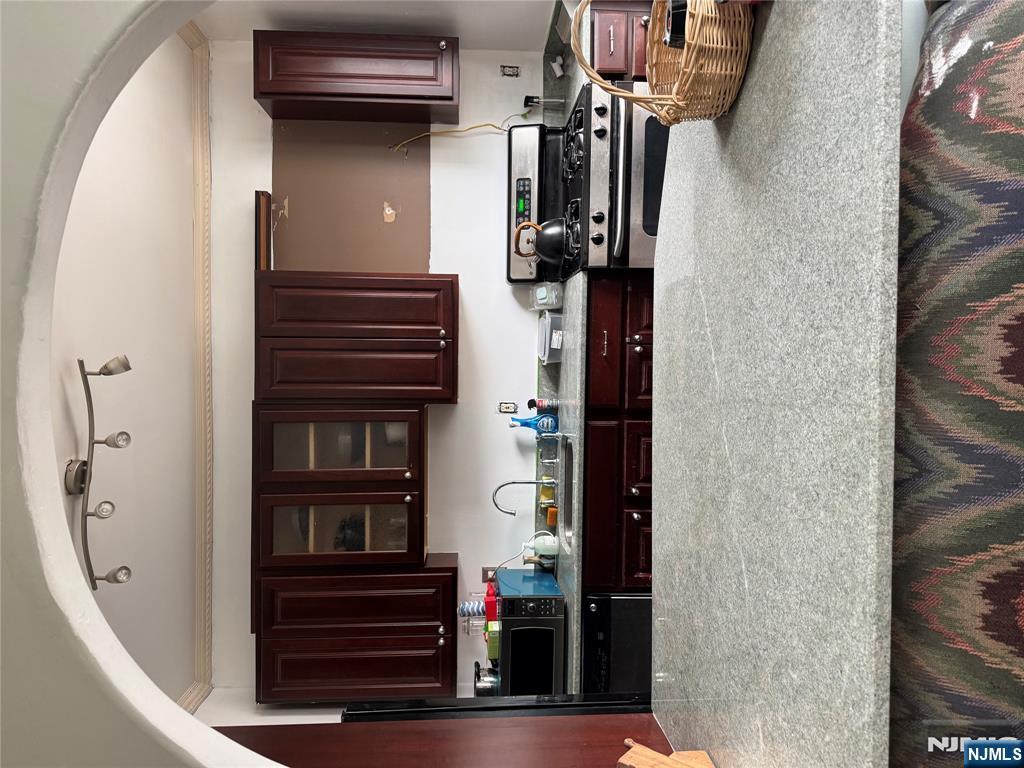 275 Engle Street #P4