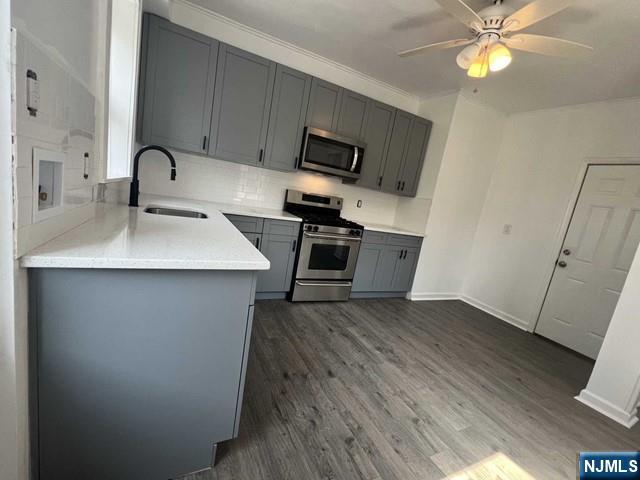 542 Valley Brook Avenue 3 - Photo 2