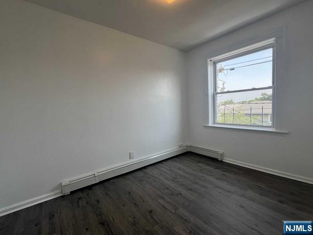 542 Valley Brook Avenue 3 - Photo 5