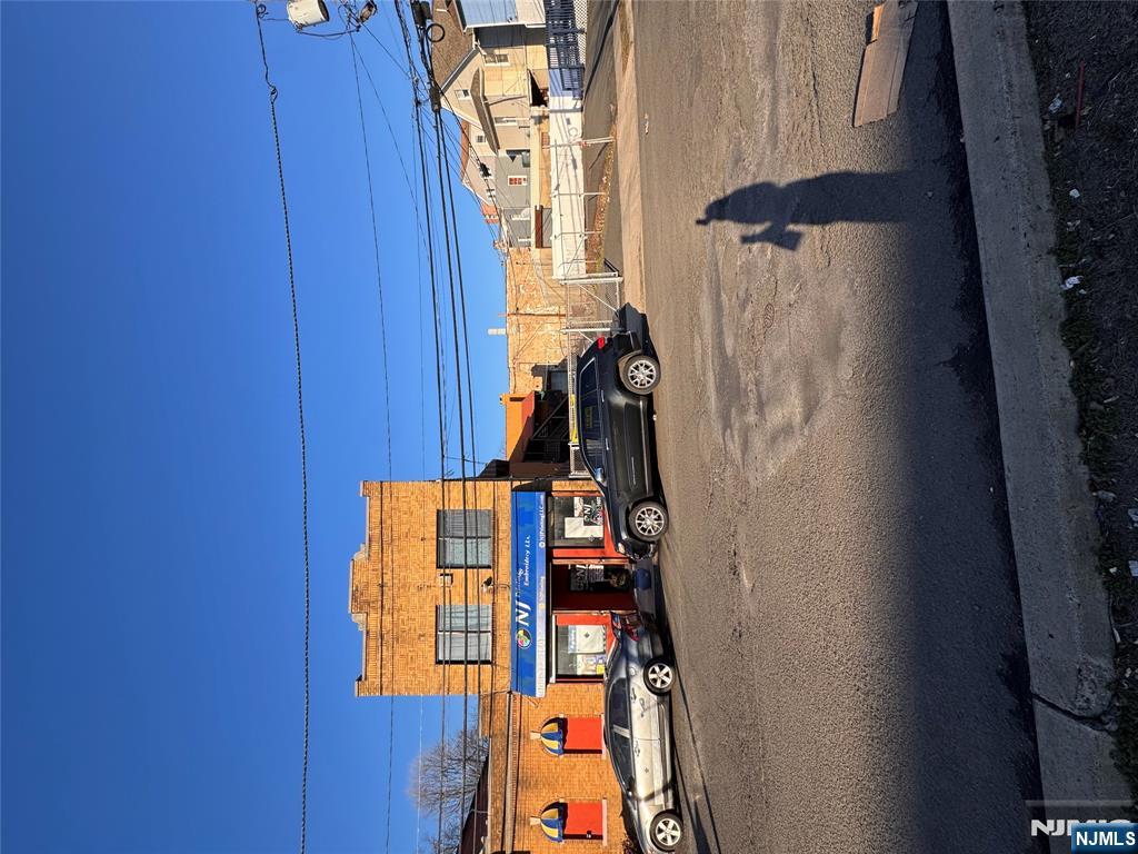 12-18 Washington Avenue - Photo 3