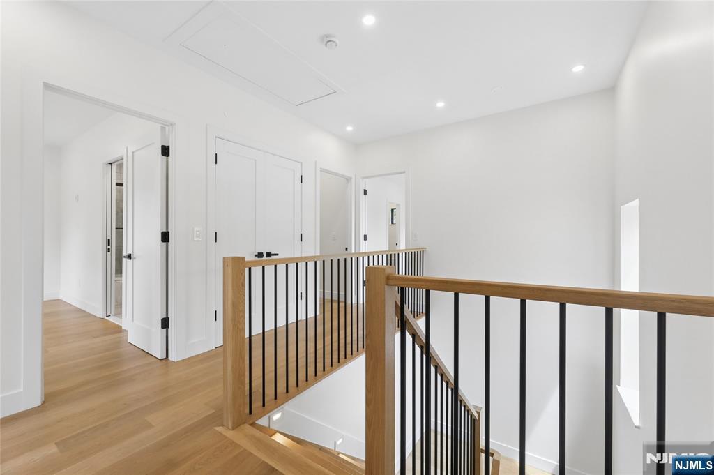 1 Bancroft Place — photo 21