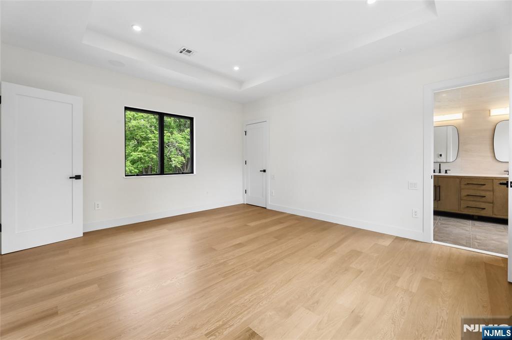 1 Bancroft Place — photo 25