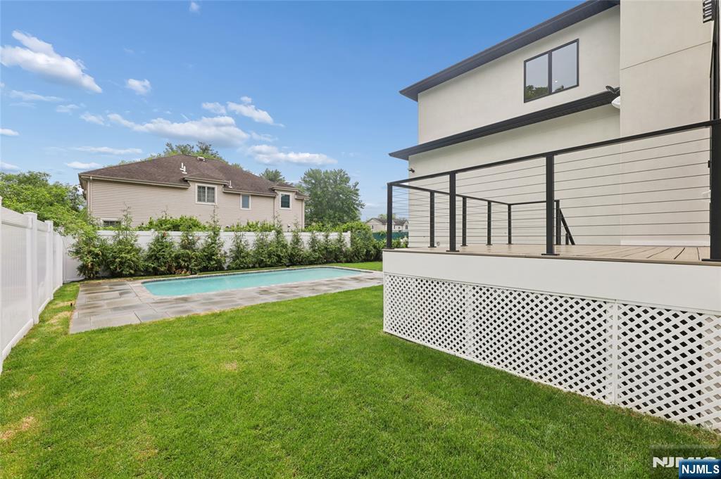 1 Bancroft Place - Photo 4