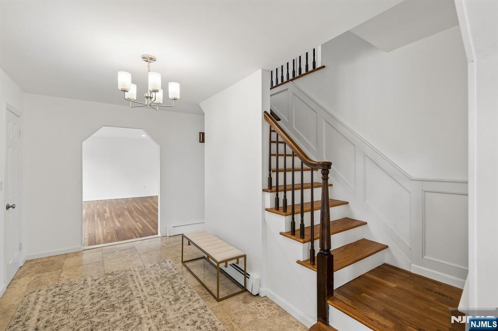 36 Scarsdale Drive - Photo 3