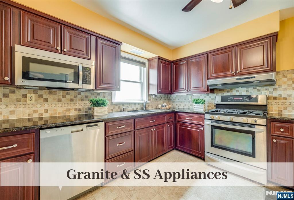 816 Summit Avenue, Hackensack, NJ 07601 Listing Photo  8