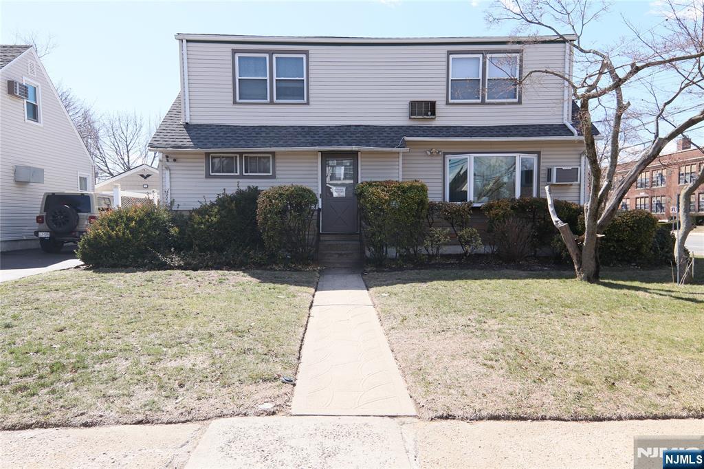 4 Sheridan Street - Photo 1