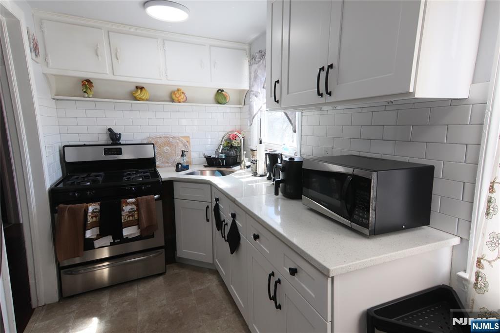 4 Sheridan Street — photo 13